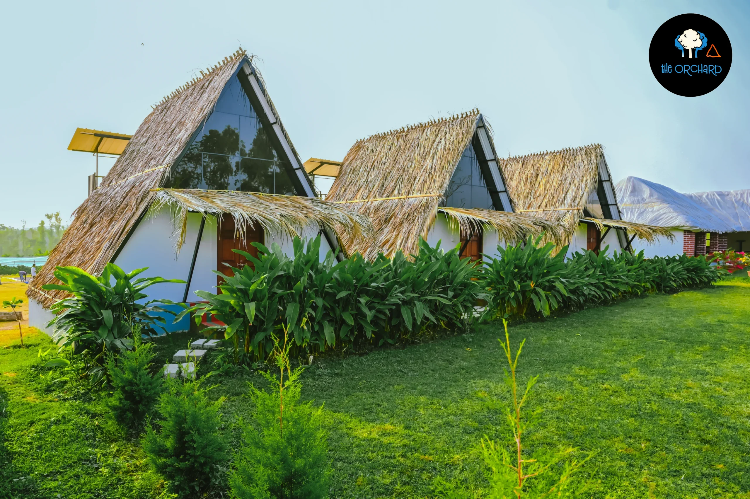 The Orchard - 3 Cottages Estate View